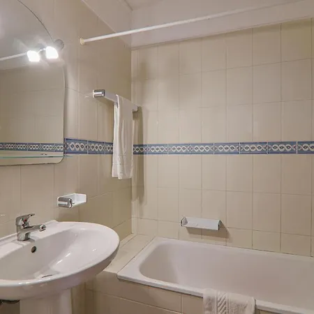 Oura 11ºe - Vista Mar Armação de Pêra